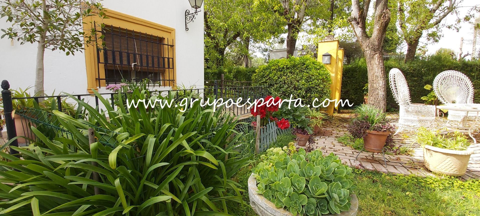 Jardí de Casa o xalet de lloguer en Espartinas amb Aire condicionat, Jardí privat i Traster