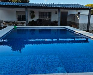 Swimming pool of House or chalet for sale in Chiclana de la Frontera  with Air Conditioner, Heating and Private garden