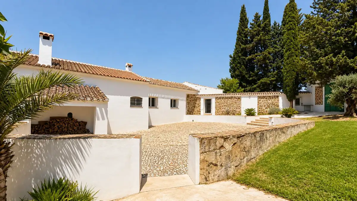 Casa rústica amb piscina en venda a Villanueva del Rosario, imagen 18