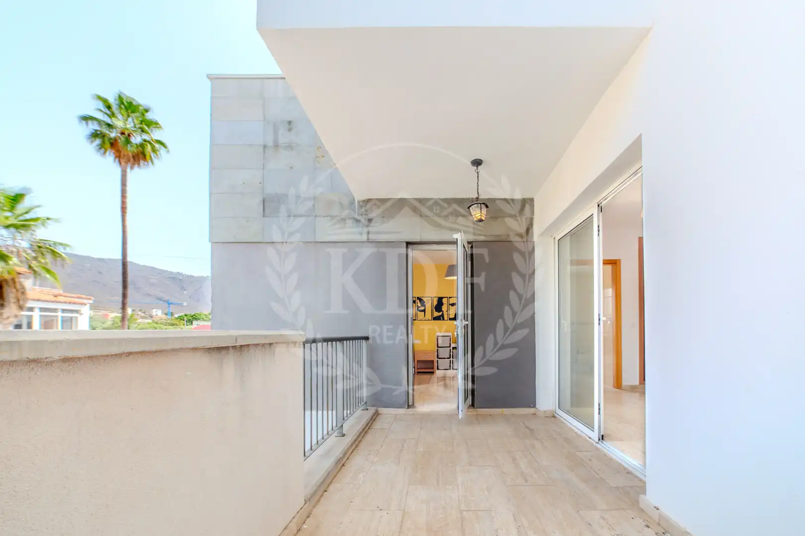 Vista exterior de Casa o chalet en venta en Arona con Aire acondicionado, Jardín privado y Parquet