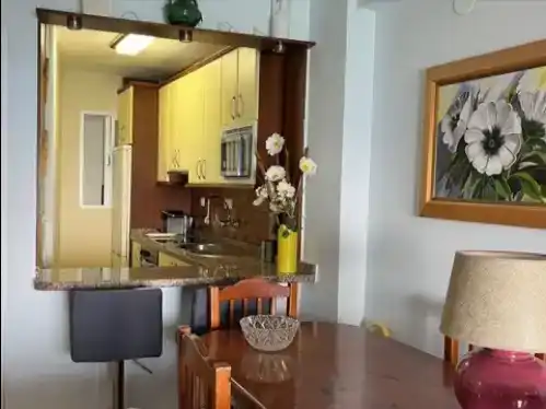 Cuina de Apartament de lloguer en Almuñécar amb Parquet, Piscina i Moblat