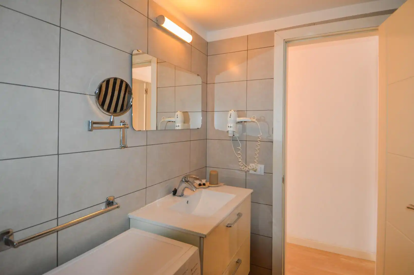 Bany de Apartament en venda en Mogán amb Terrassa, Moblat i Piscina comunitària