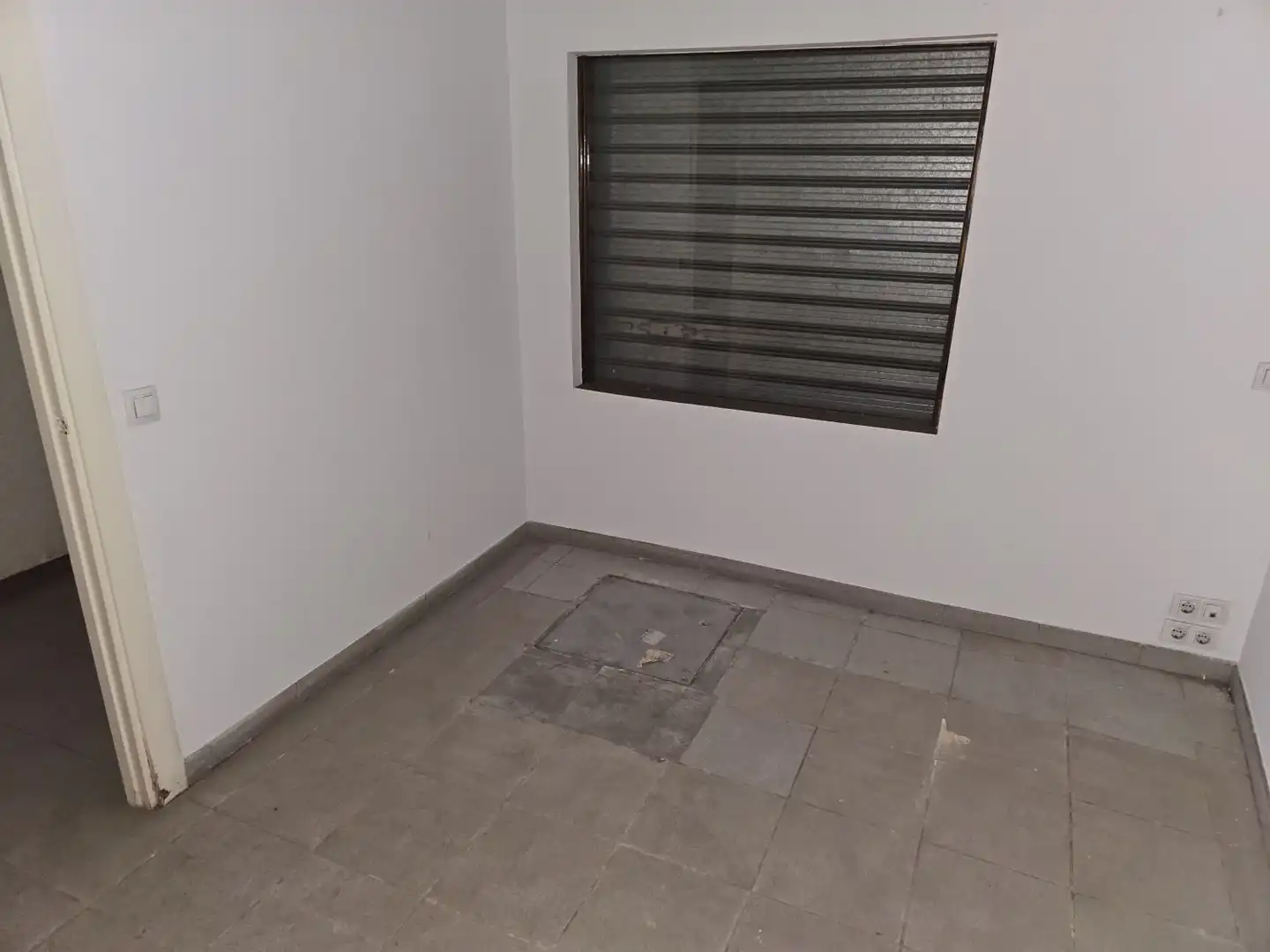 Local comercial en venda a Corts Catalanes, imagen 7