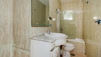 Bathroom of Flat for sale in  Madrid Capital  with Terrace
