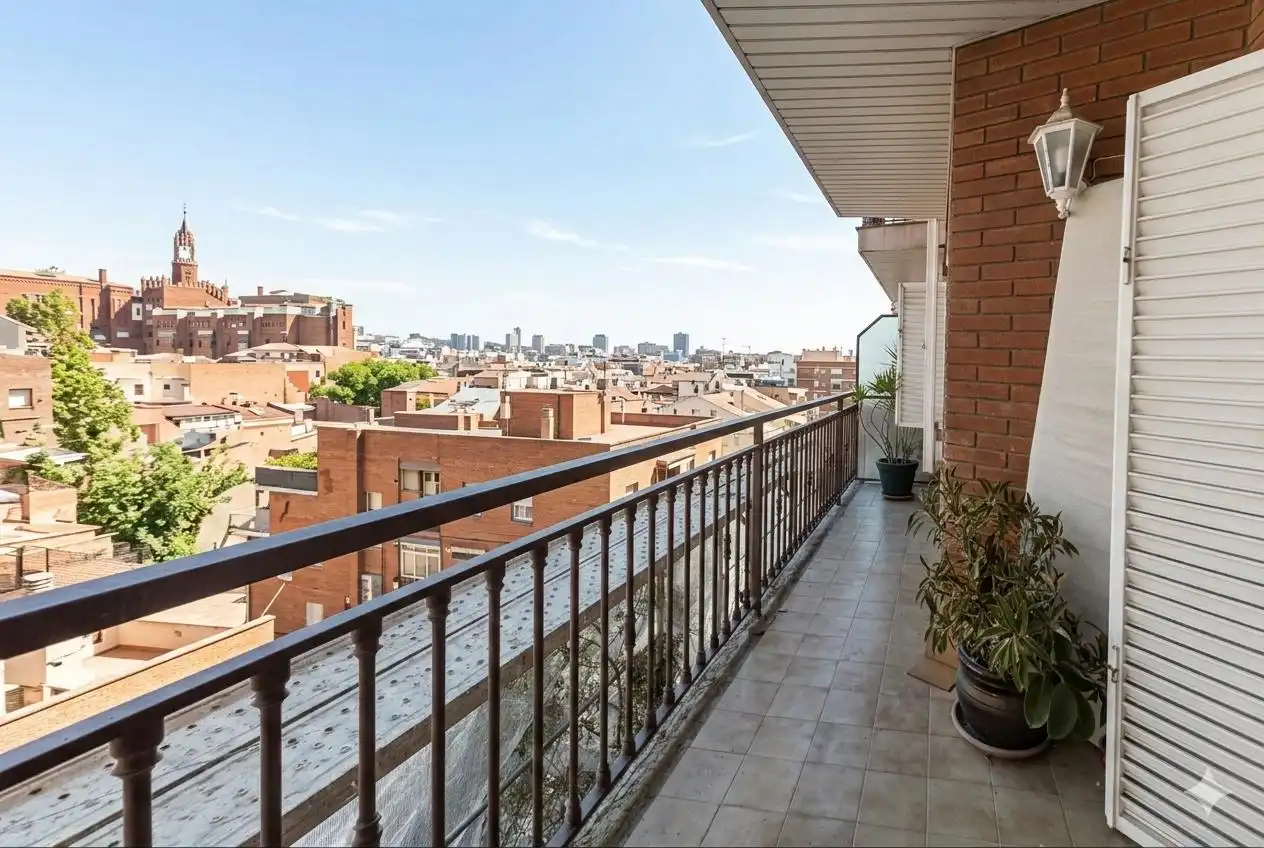 Terraza de Piso en venta en Barcelona con Calefacción, Jardín privado y Terraza