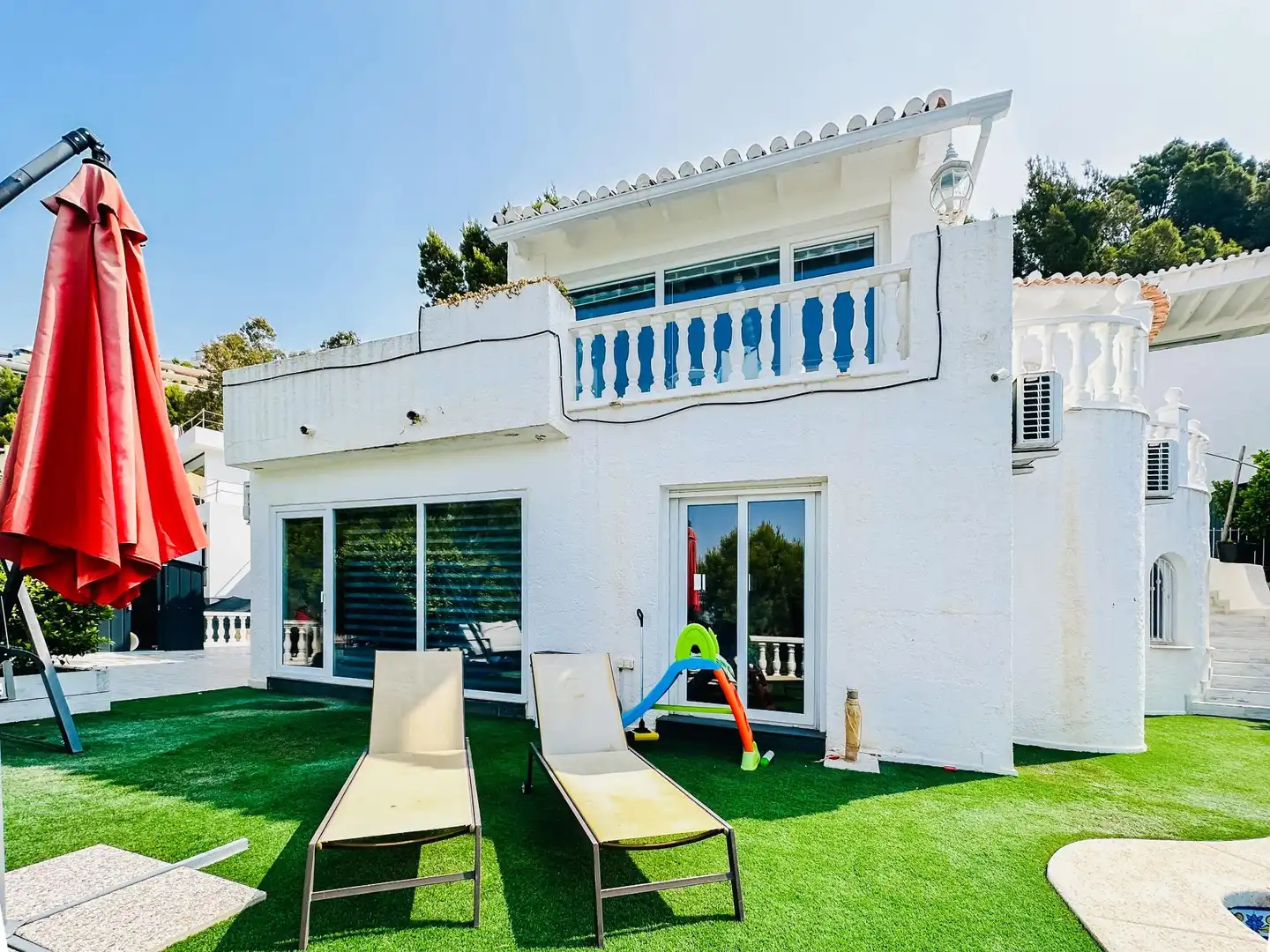 Vista exterior de Casa o chalet en venta en Altea con Aire acondicionado, Jardín privado y Terraza