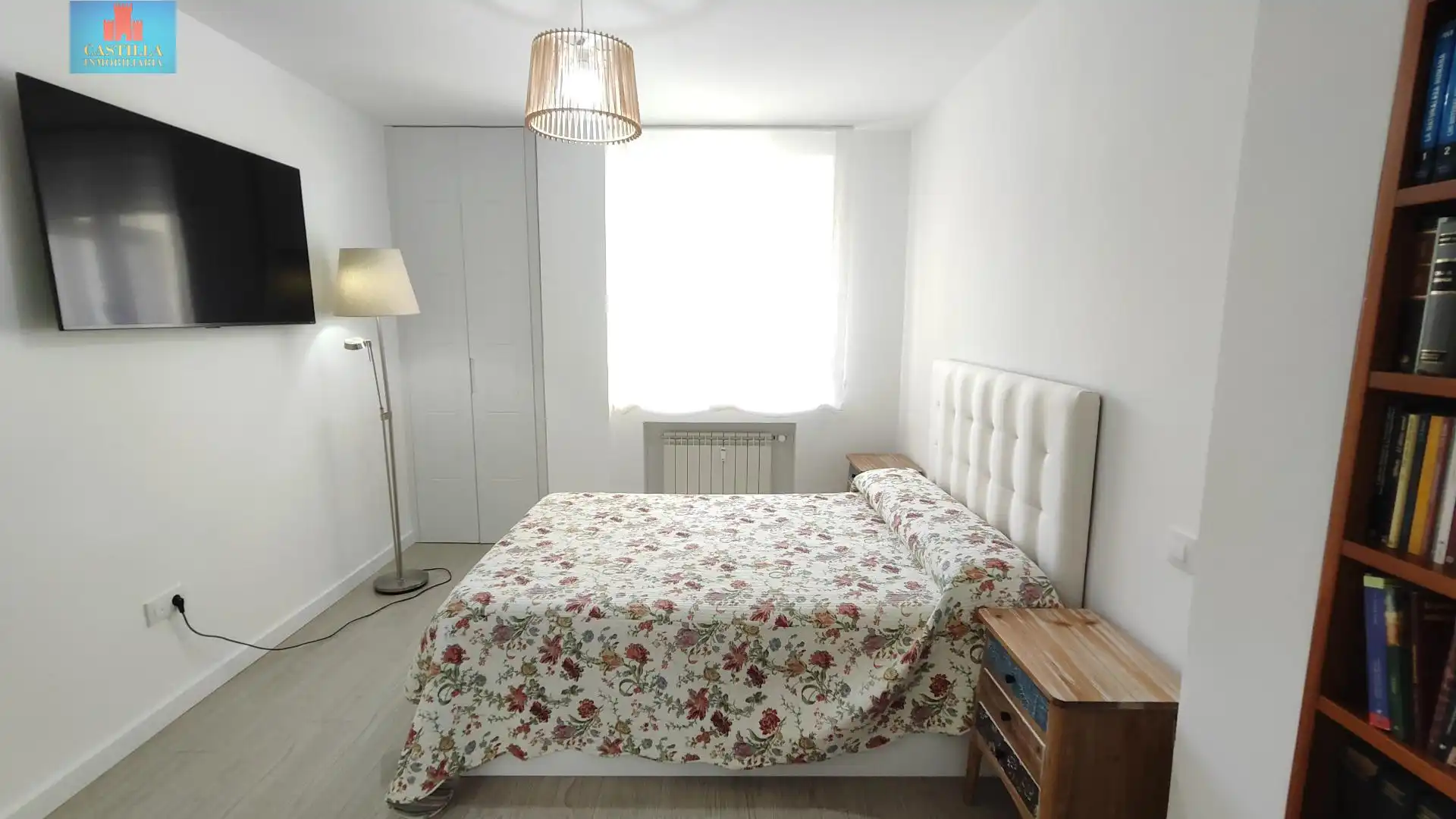 Habitación de Piso en venta en Ávila con Calefacción, Jardín privado y Terraza