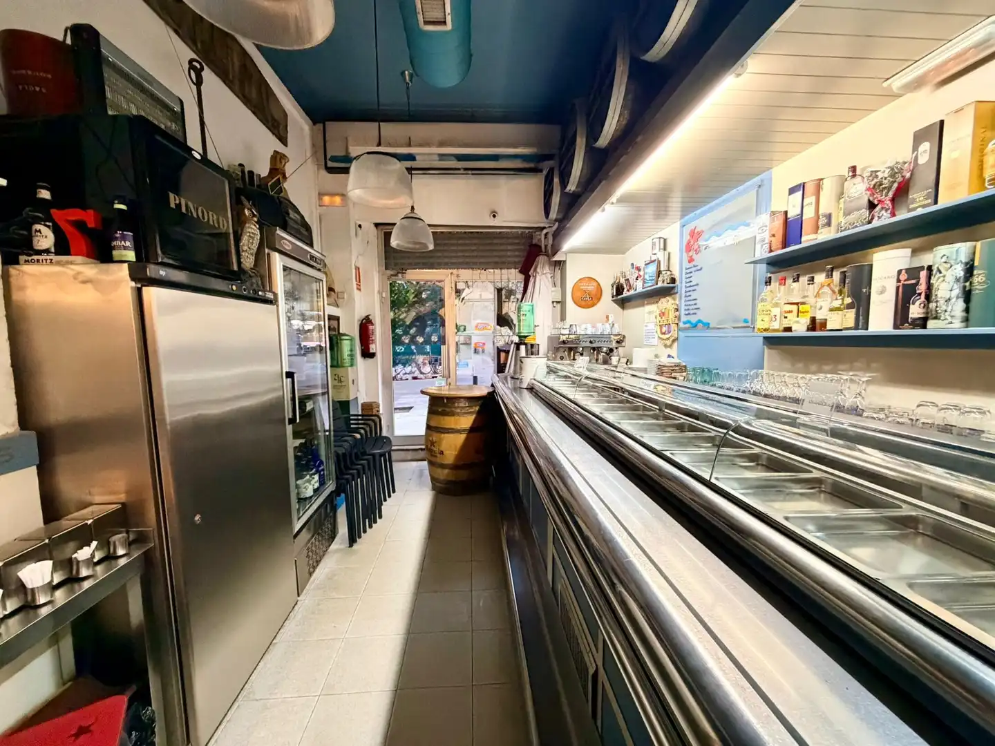 Business premises for transfer in Sants - Montjuïc, imagen 7
