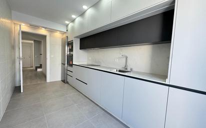 Kitchen of Single-family semi-detached for sale in Badajoz Capital