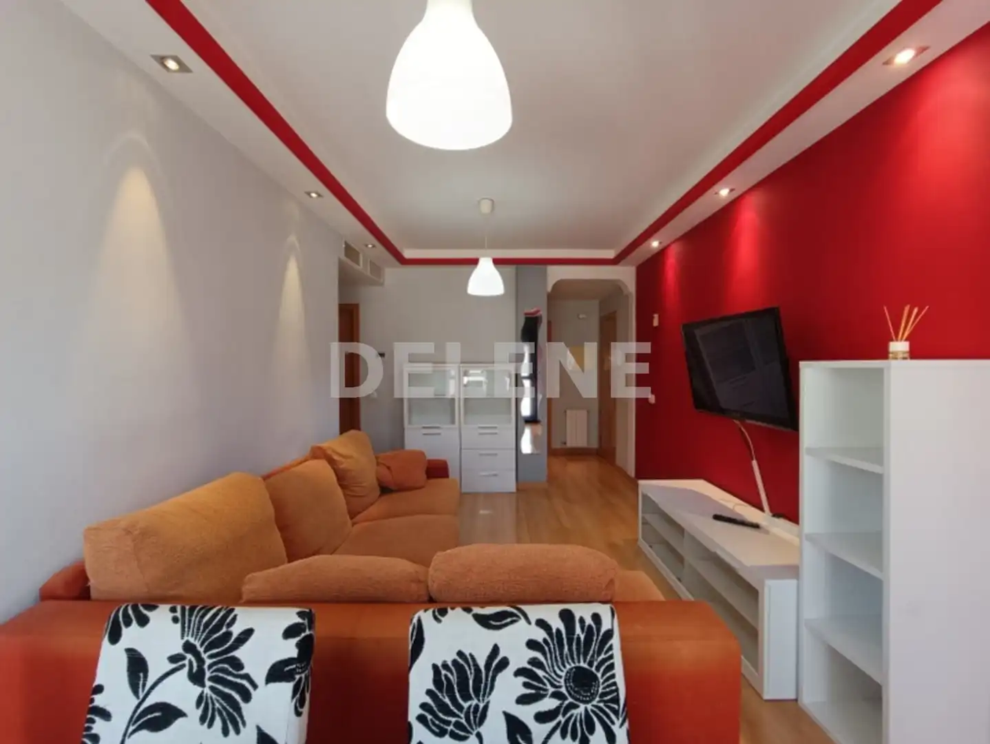 Living room of Flat for sale in Hellín  with Air Conditioner, Heating and Parquet flooring