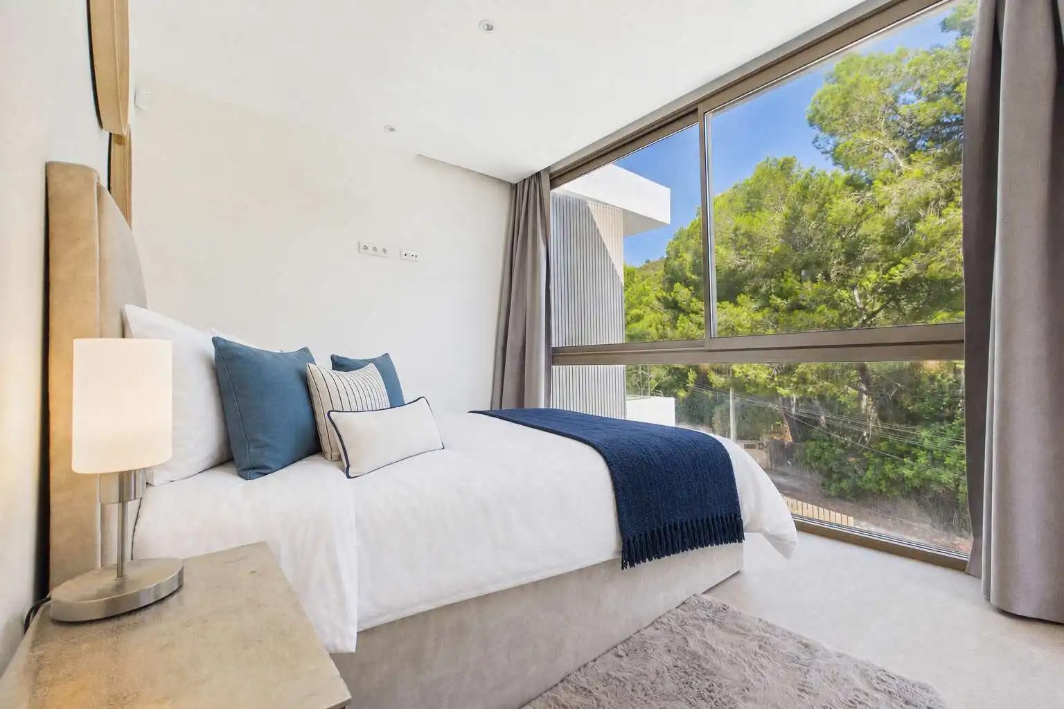 Schlafzimmer von Einfamilien-Reihenhaus zum Verkauf in Capdepera mit Klimaanlage, Terrasse und Möbliert