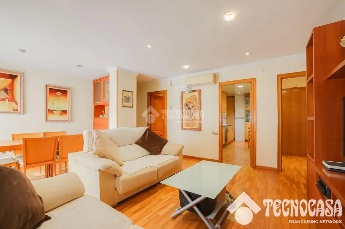 Flat with lift for sale in Nou Barris, imagen 5