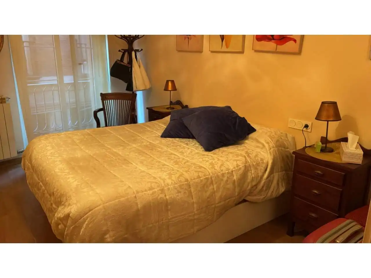 Apartament amb terrassa en venda a Calle La Rua, imagen 2