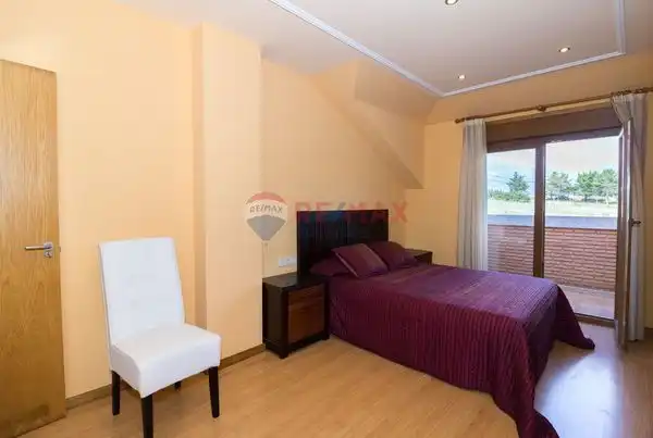 Dormitori de Casa o xalet en venda en A Guarda   amb Calefacció, Jardí privat i Parquet