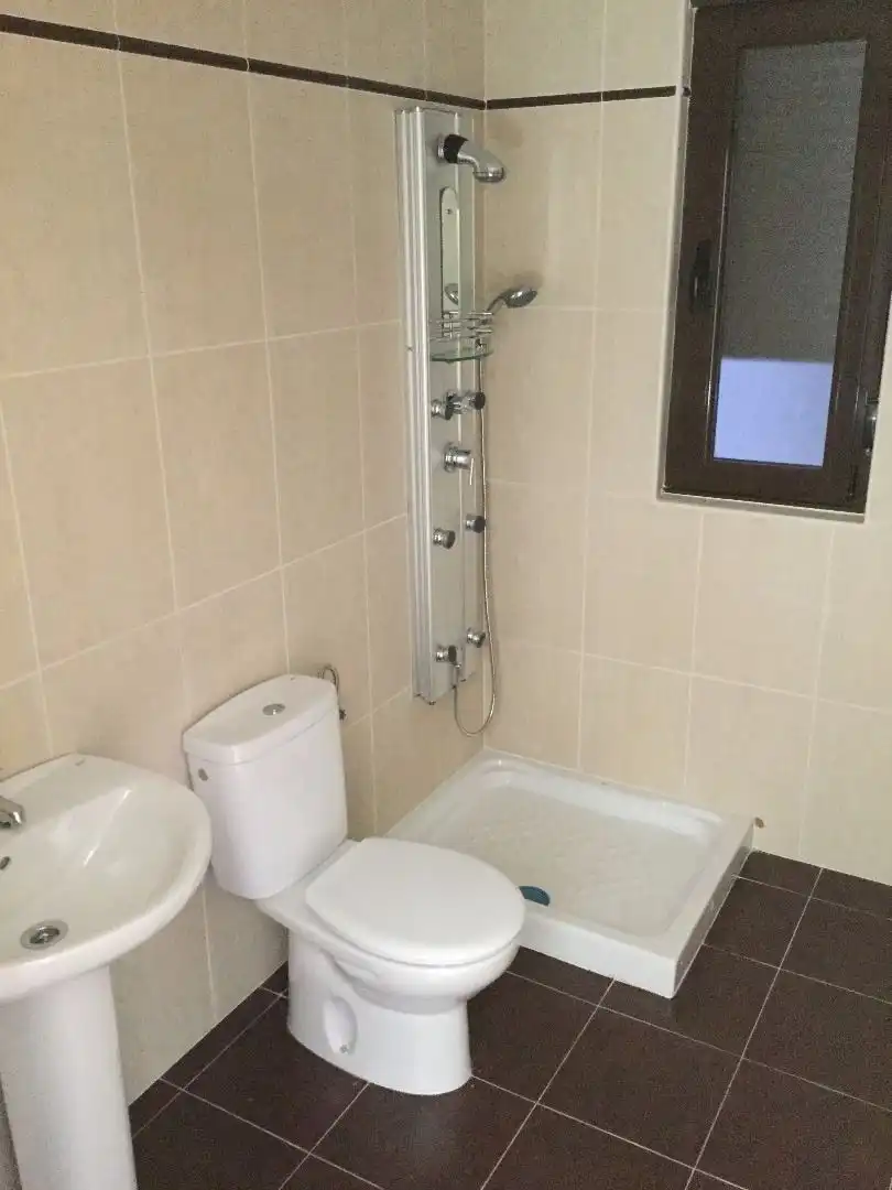 Baño de Piso en venta en Benavente con Amueblado
