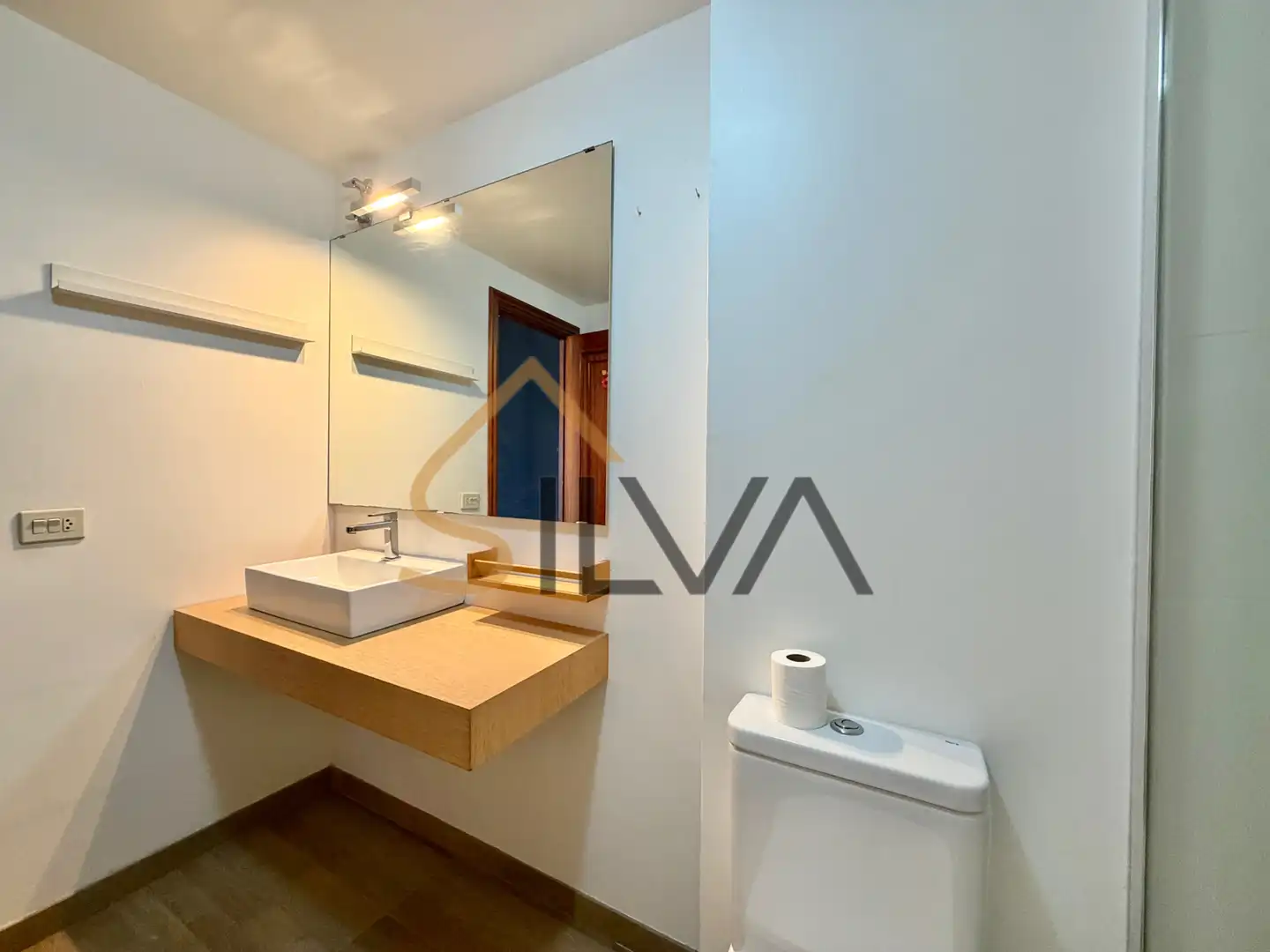Baño de Piso en venta en A Coruña Capital  con Calefacción