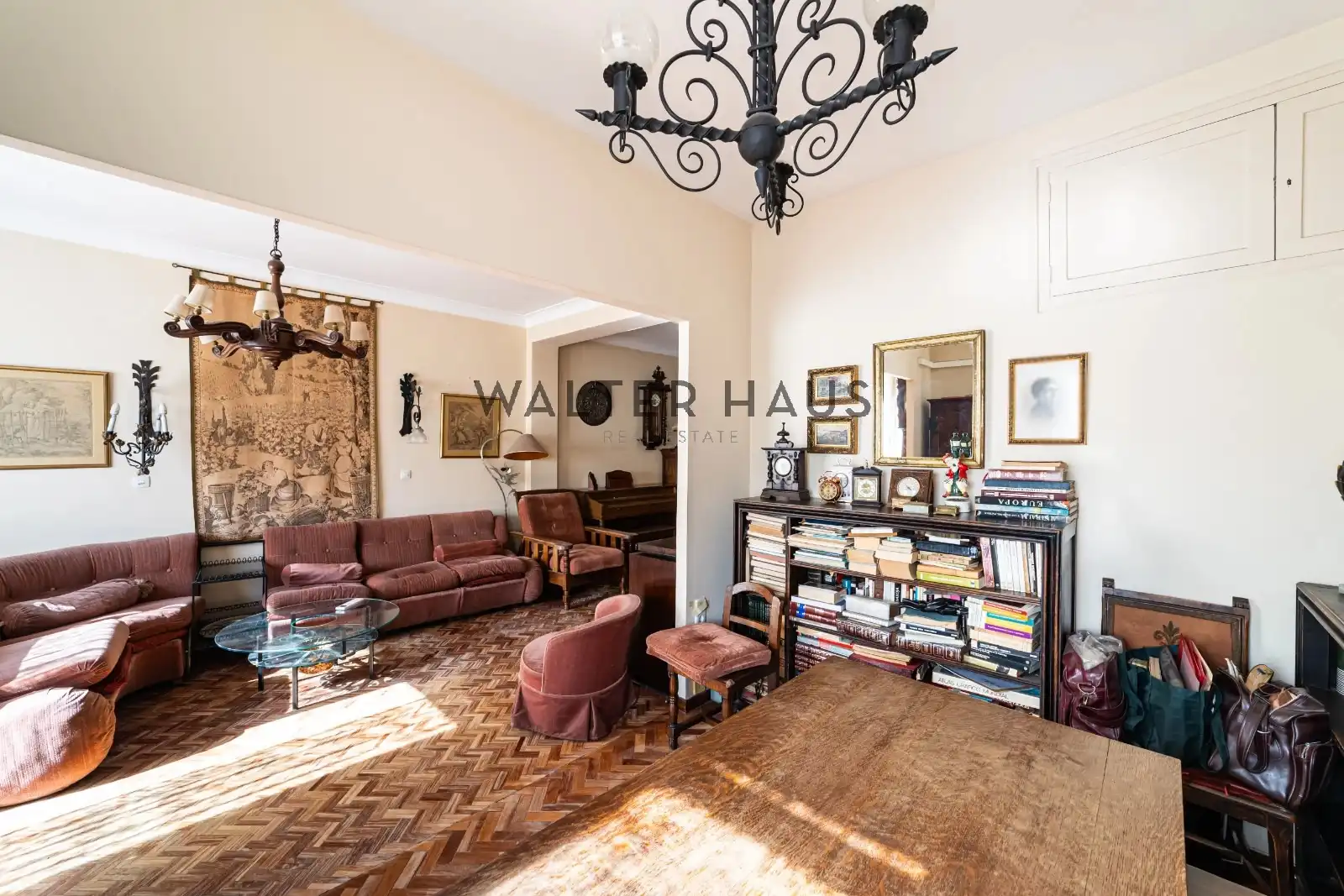 Living room of Flat for sale in Madrid  with Air Conditioner and Heating