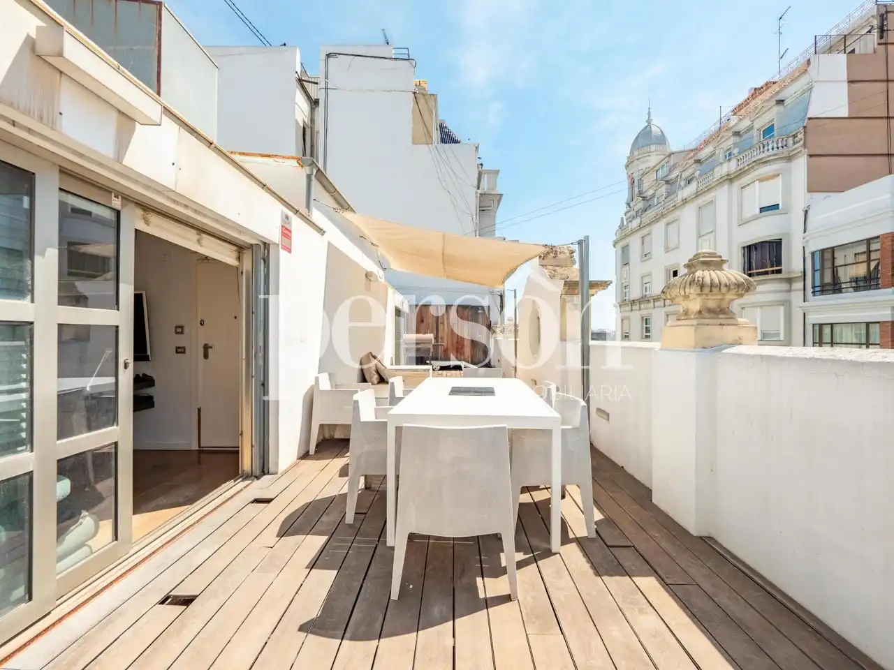 Appartamento con terrazza in vendita a L'Eixample, imagen 2