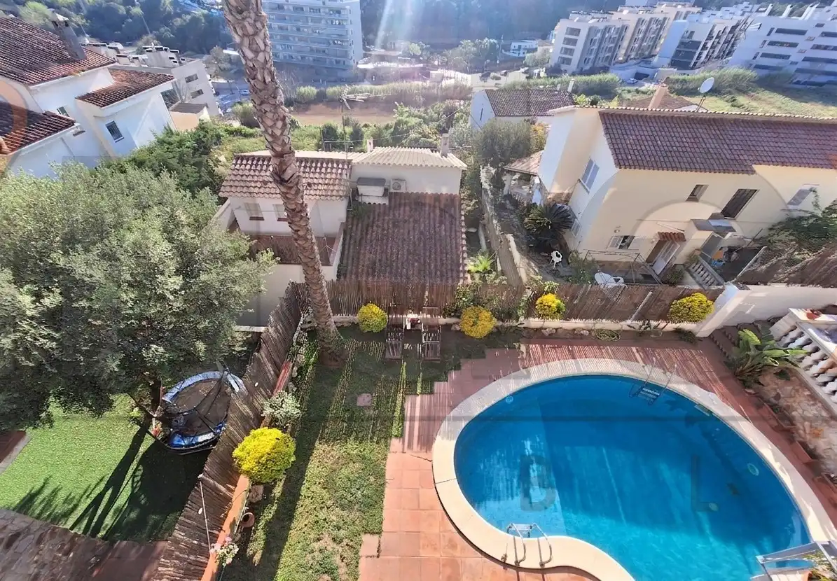 Jardín de Casa o chalet en venta en Arenys de Mar con Calefacción, Jardín privado y Parquet