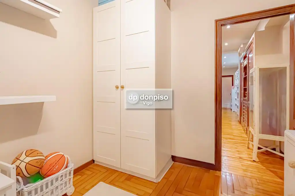 Apartamento en venta en Plaza España - Corte Inglés