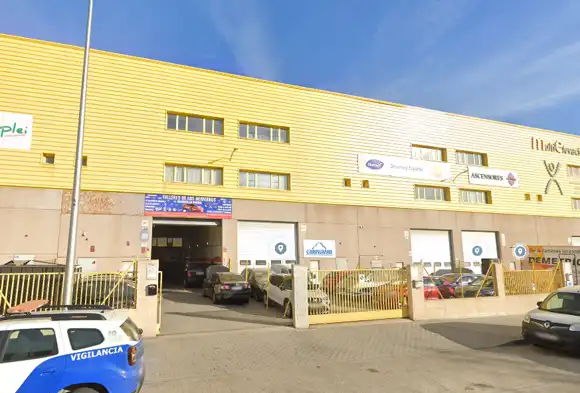Industriegebäude zum Verkauf in Calle Laguna del Marquesado 36, imagen 2