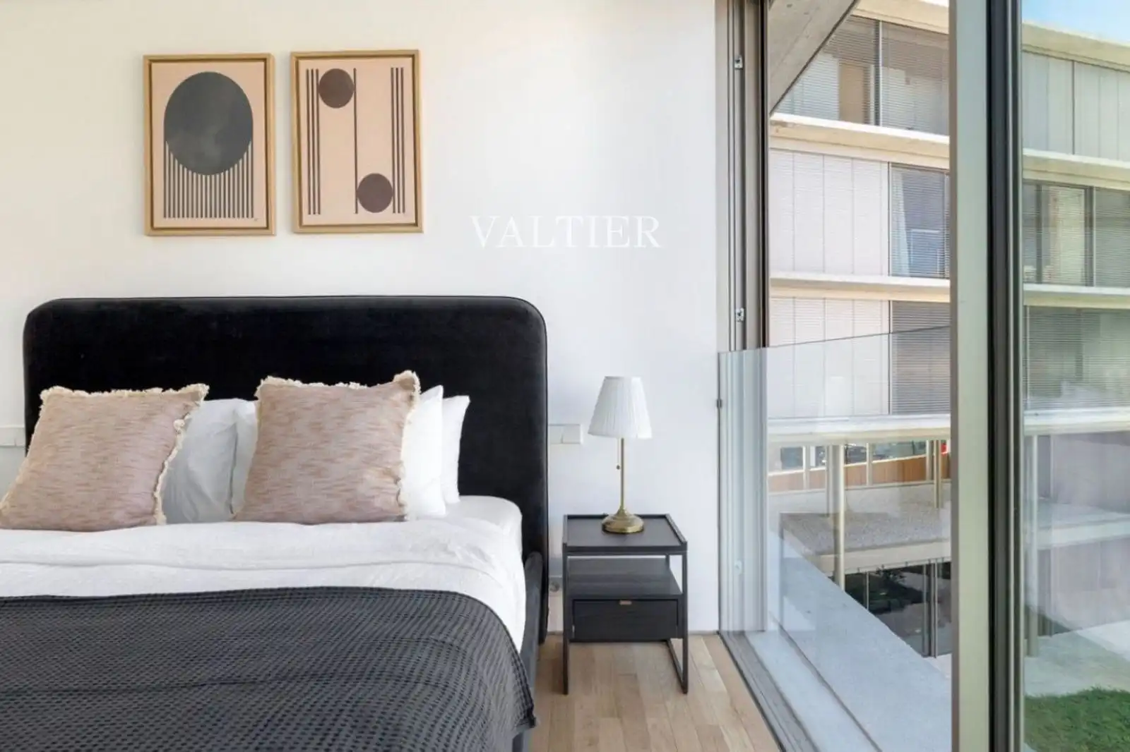 Bedroom of Flat for rent in Madrid  with Air Conditioner, Heating and Terrace