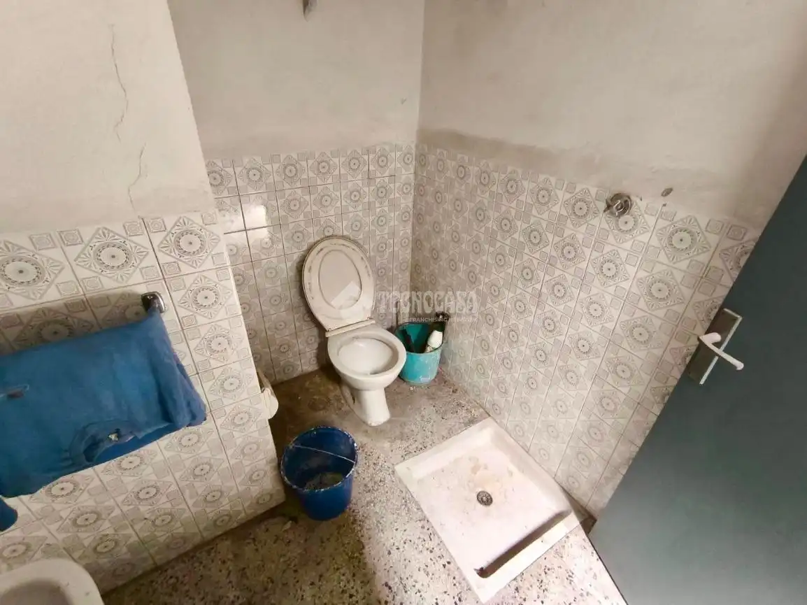 Baño de Local en venta en Gijón 