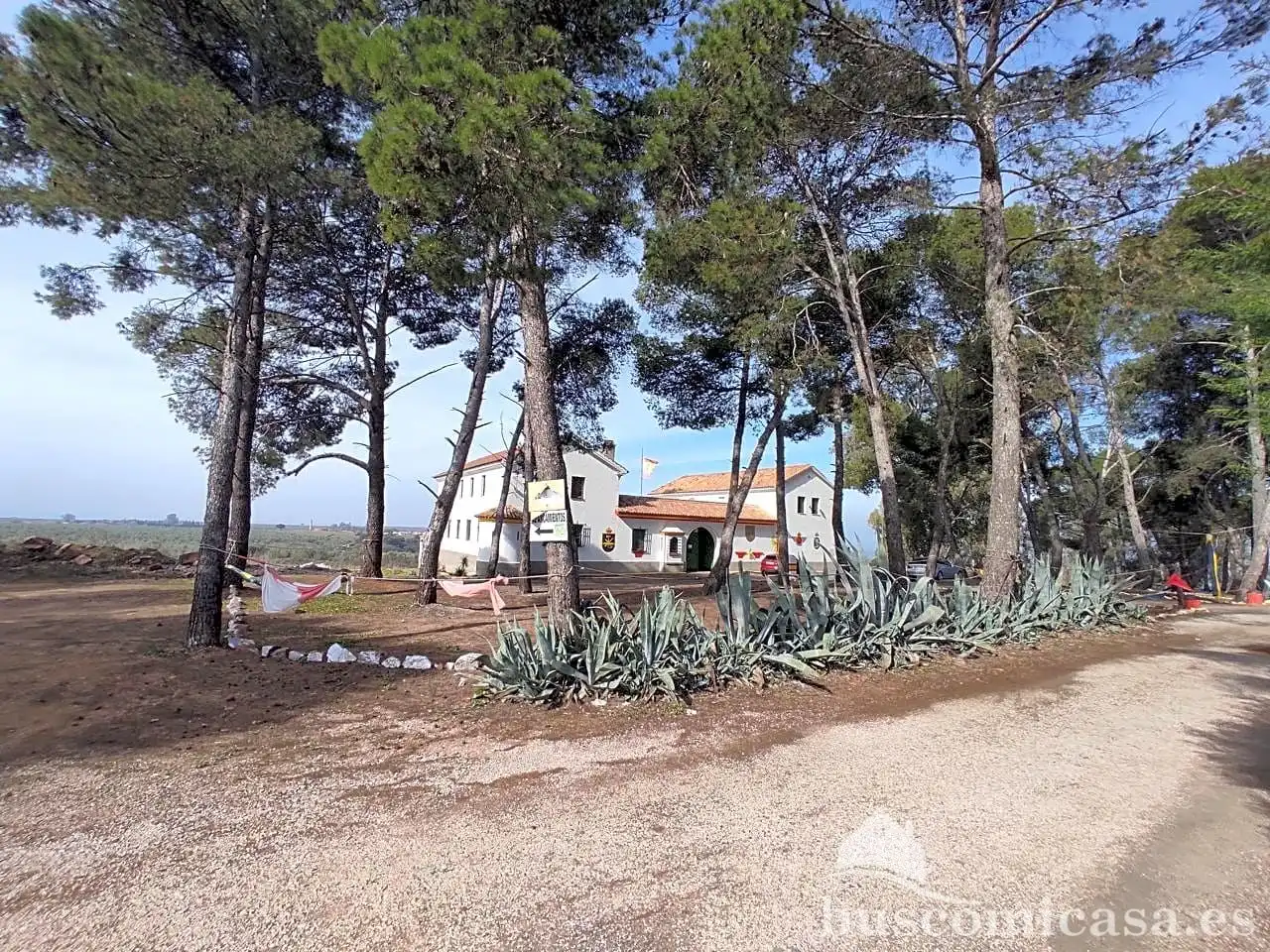 Casa o xalet en venda en Linares amb Aire condicionat, Calefacció i Jardí privat