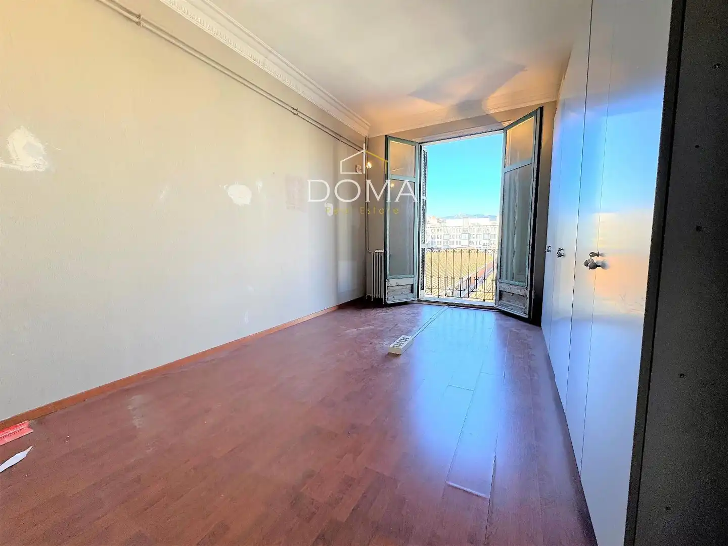 Habitación de Oficina de alquiler en Barcelona con Aire acondicionado, Calefacción y Terraza