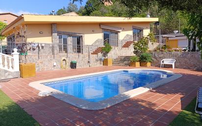 Swimming pool of House or chalet for sale in Sant Fost de Campsentelles  with Air Conditioner, Terrace and Swimming Pool