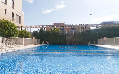 Swimming pool of Flat to rent in  Zaragoza Capital  with Air Conditioner, Heating and Parquet flooring