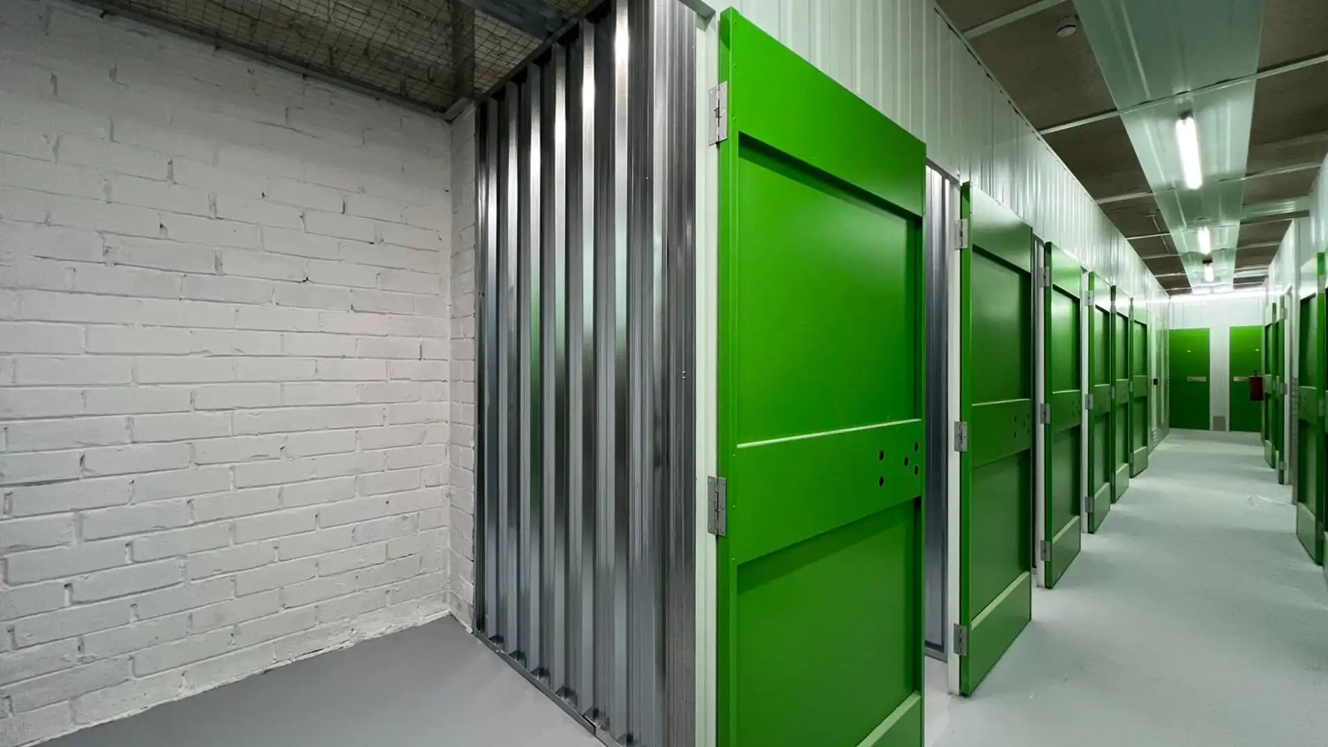 Storage room for rent in Sant Boi de Llobregat  with Alarm