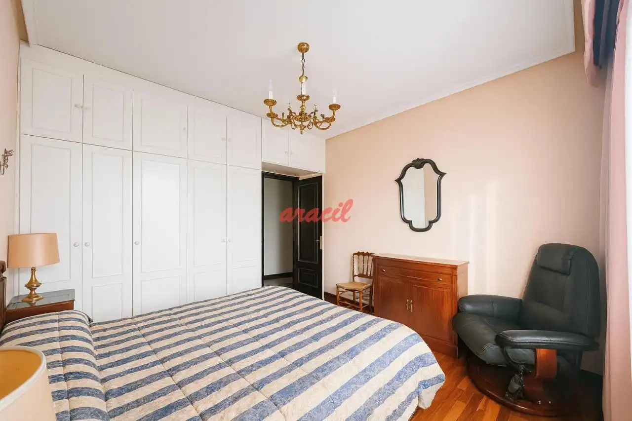 Habitación de Piso en venta en Ourense Capital  con Aire acondicionado, Calefacción y Trastero