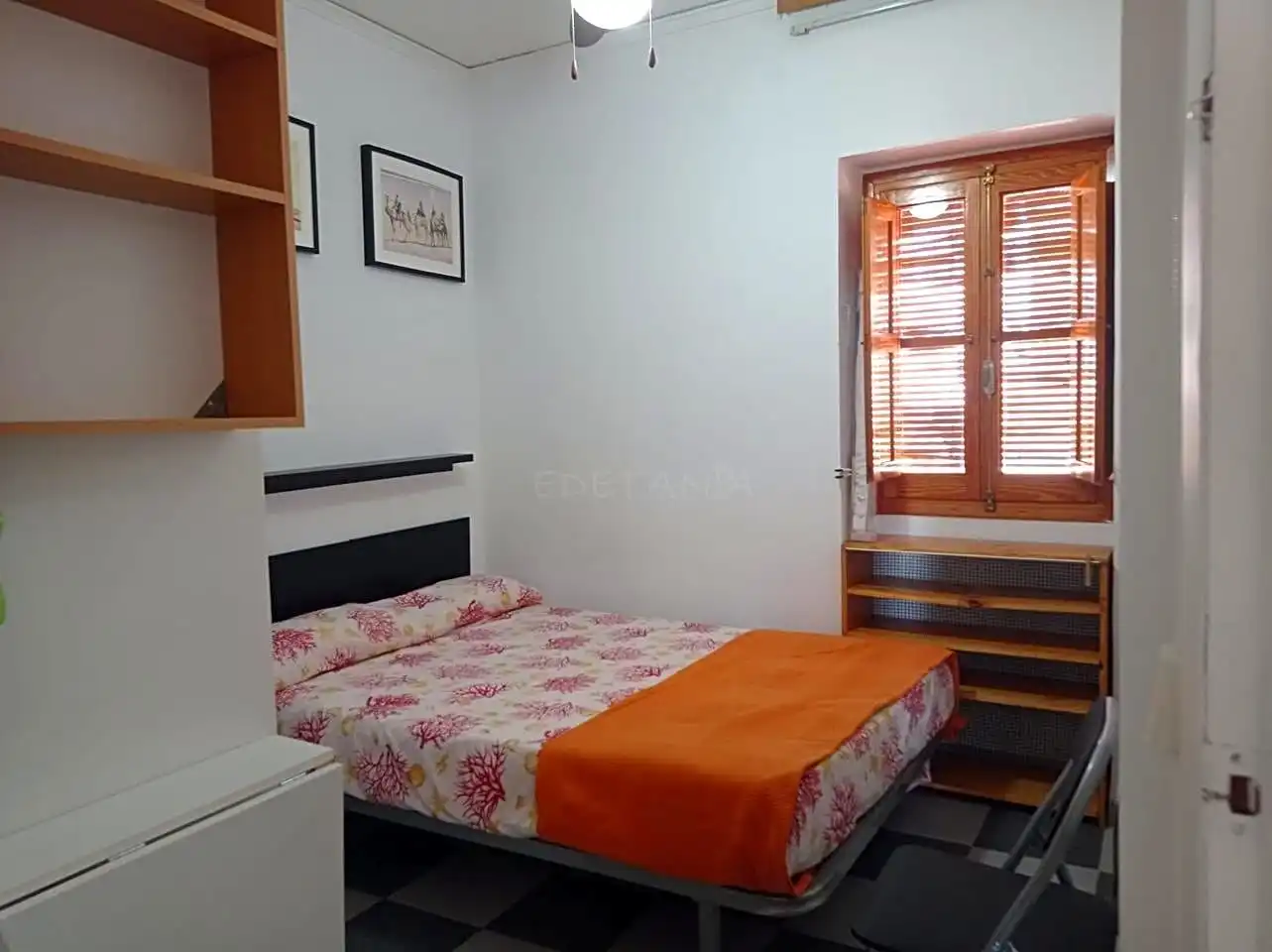 Habitación de Apartamento en venta en Alfara del Patriarca con Amueblado y Balcón