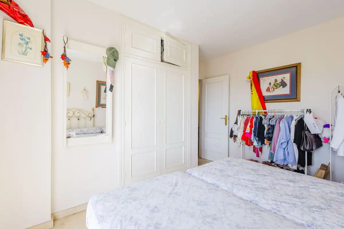Flat with terrace for sale in Calle Pedro de Villandrado, imagen 25