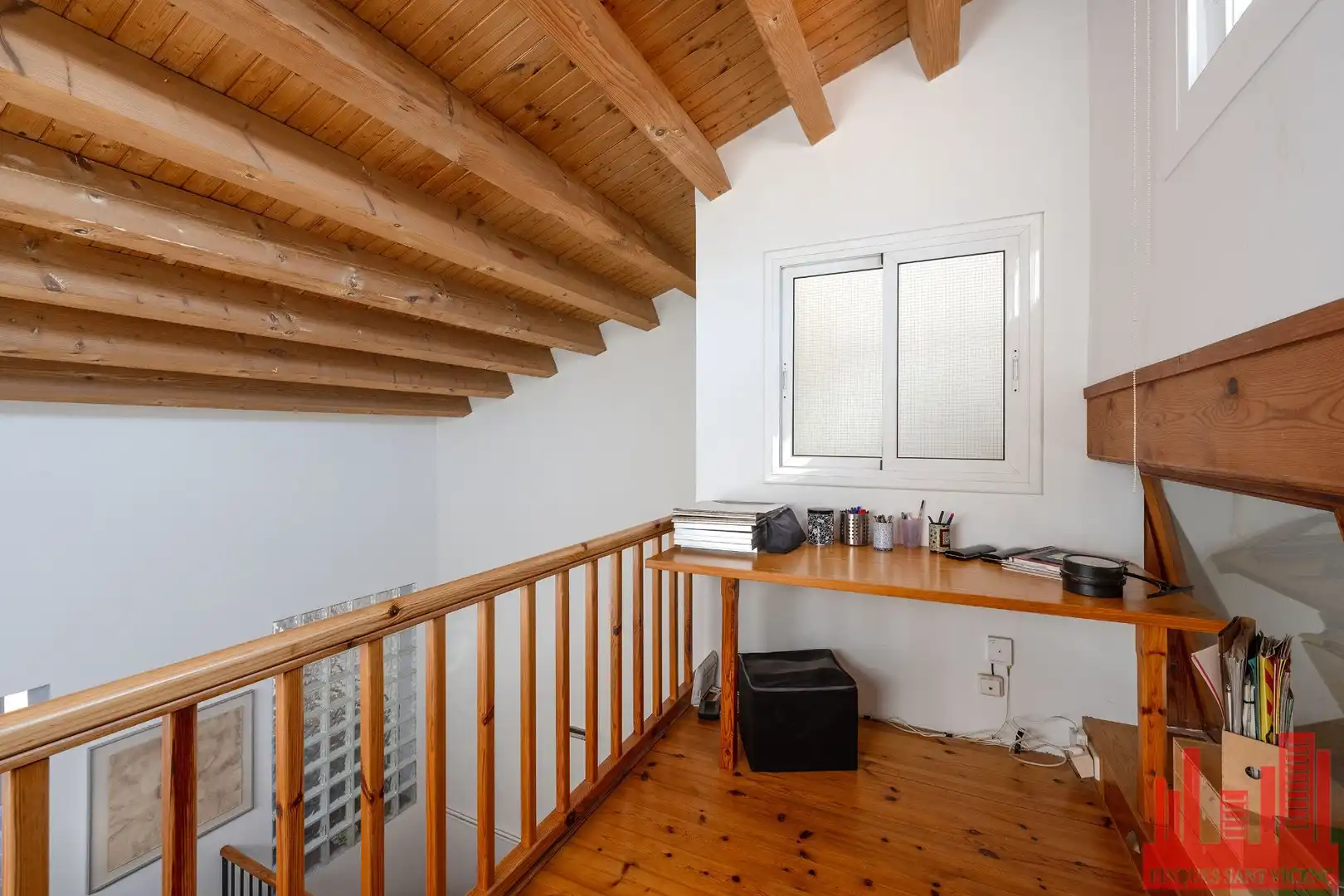 Terraza de Casa o chalet en venta en Sant Vicenç Dels Horts con Aire acondicionado, Calefacción y Jardín privado