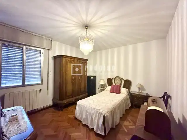 Habitación de Piso en venta en Madrid con Jardín privado, Parquet y Piscina
