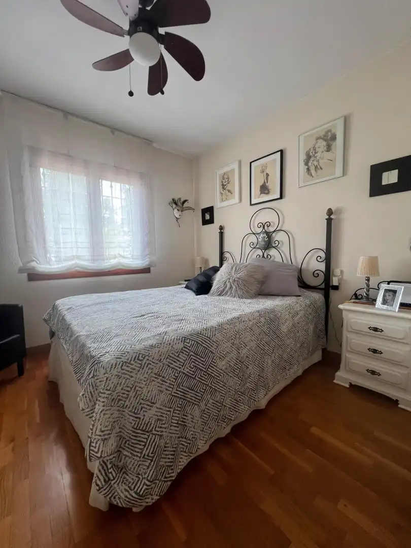Habitación de Casa adosada en venta en Pedanías Este