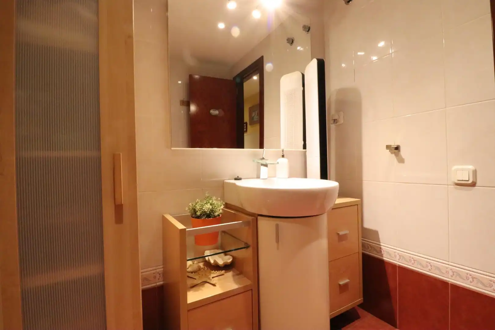 Badezimmer von Wohnung zum Verkauf in Sabadell mit Klimaanlage, Heizung und Terrasse