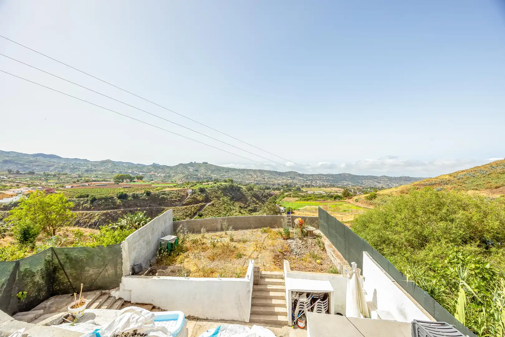 Vista exterior de Casa o xalet en venda en Vega de San Mateo amb Jardí privat, Terrassa i Moblat