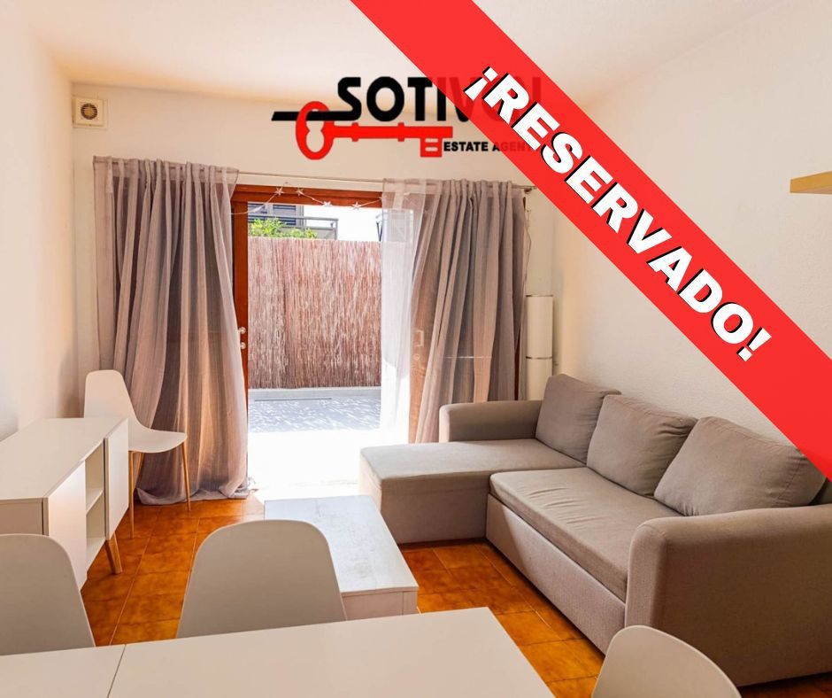 Vista exterior de Casa adosada en venta en Arona con Terraza y Piscina comunitaria