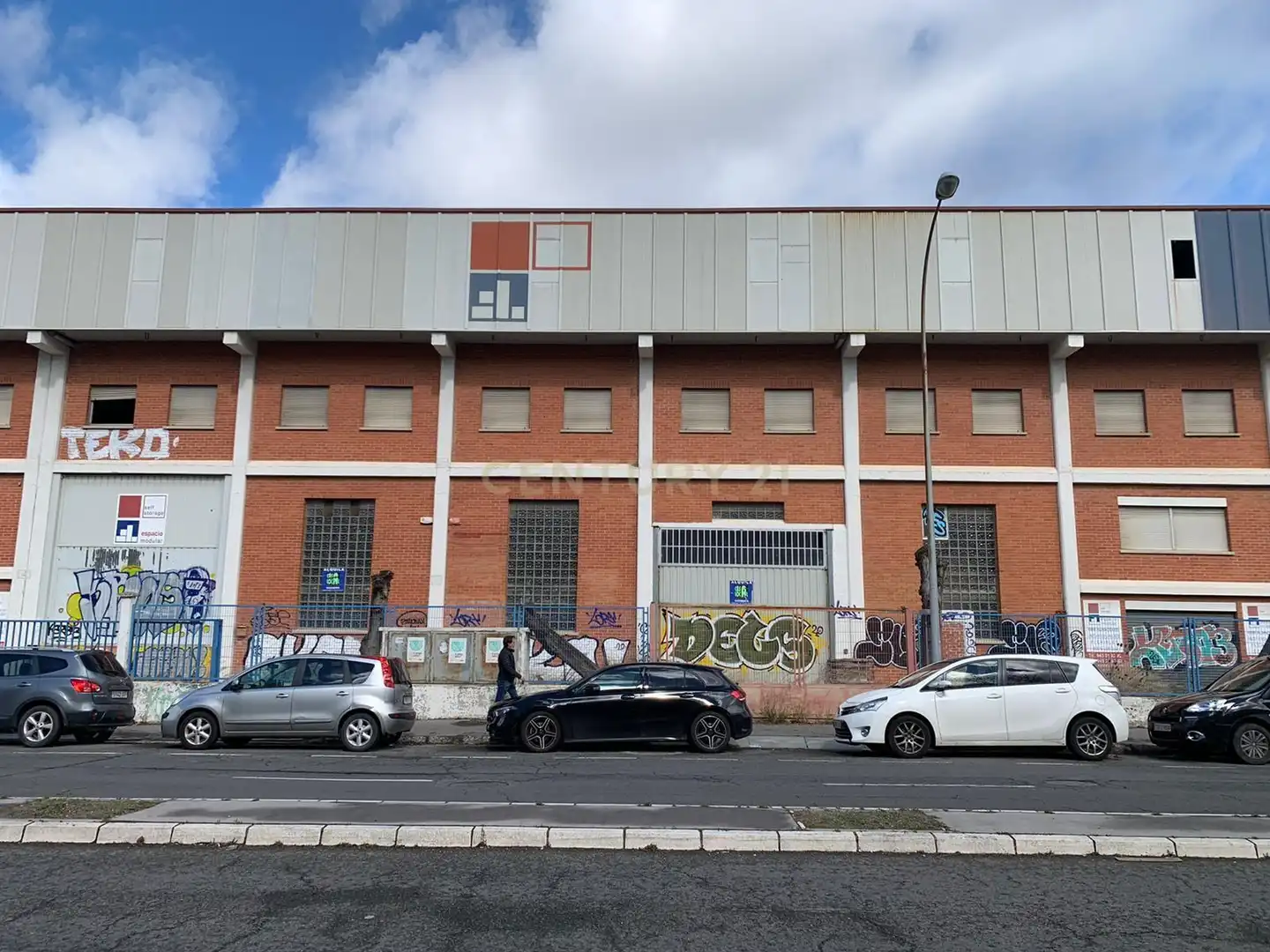 Vista exterior de Edificio en venta en Vitoria - Gasteiz