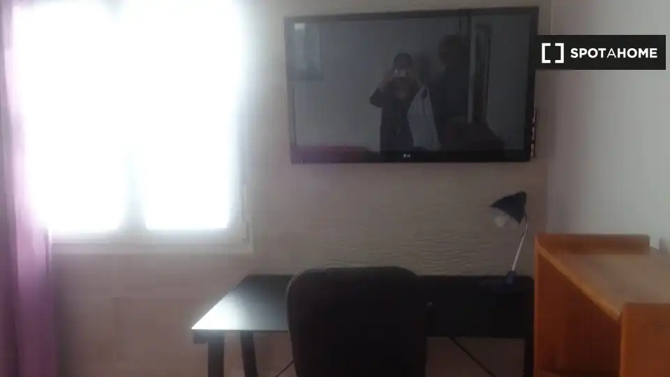 Sala d'estar de Pis per a compartir en Santander amb Aire condicionat, Calefacció i Moblat