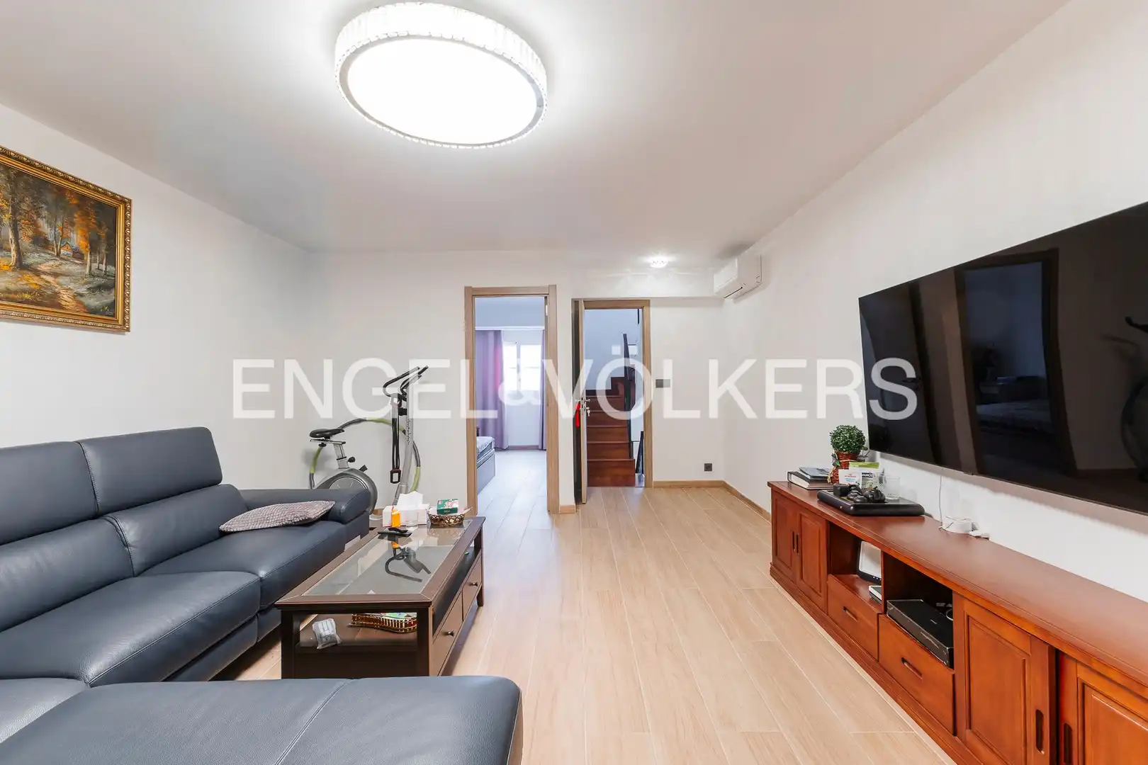 Sala d'estar de Casa o xalet en venda en Barcelona amb Aire condicionat, Calefacció i Terrassa
