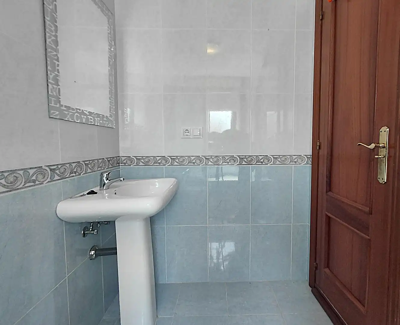 Baño de Planta baja de alquiler en Vilagarcía de Arousa con Amueblado