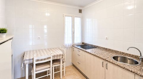 Foto 4 de Piso en venta en Calle San Fernando, 58, Cuatro Caminos, Santander