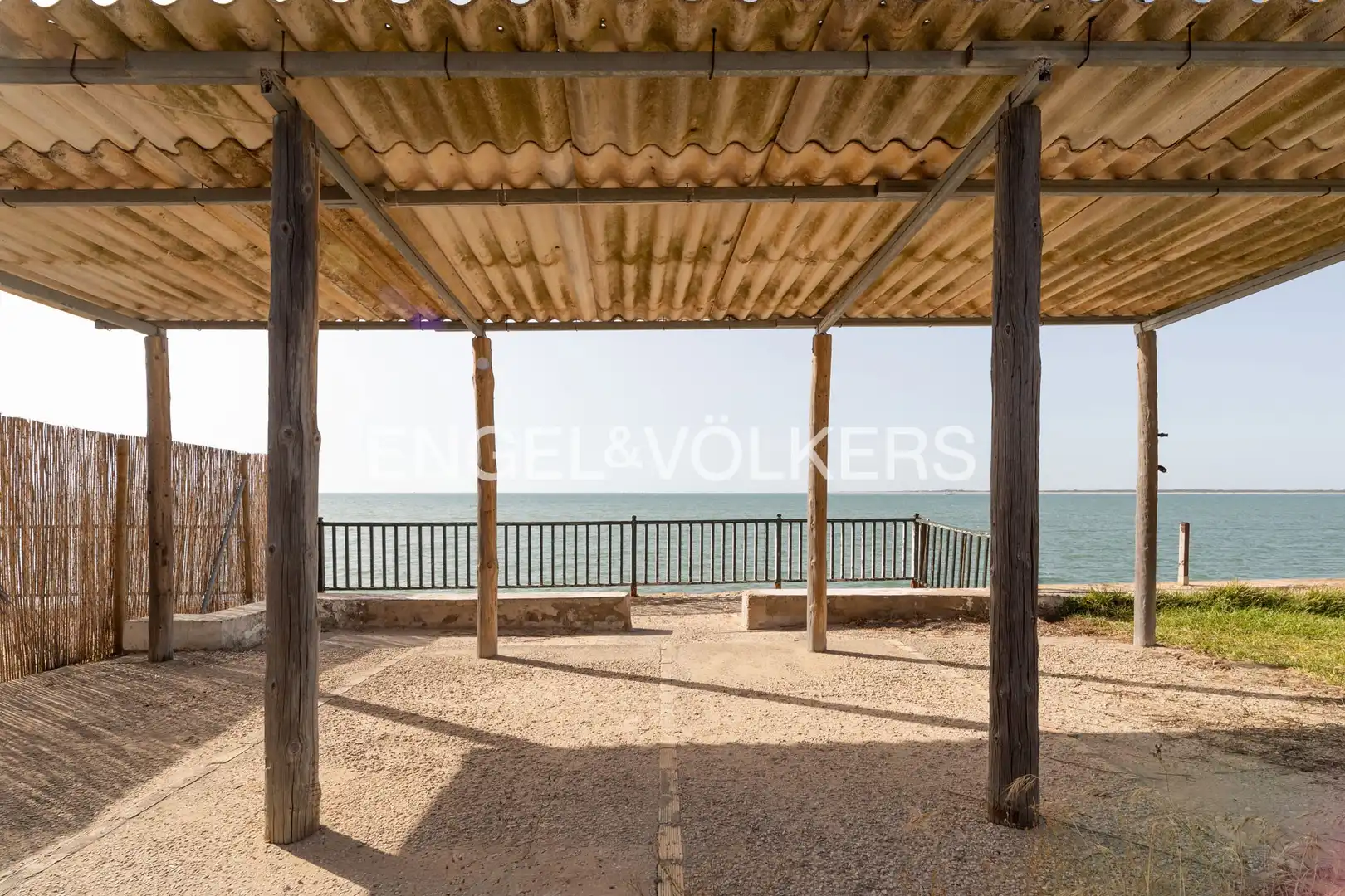 Terrace of Houses for sale in Sanlúcar de Barrameda  with Air Conditioner, Heating and Private garden