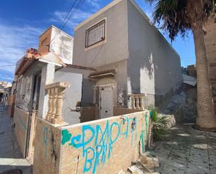 Vista exterior de Casa o xalet en venda en  Almería Capital