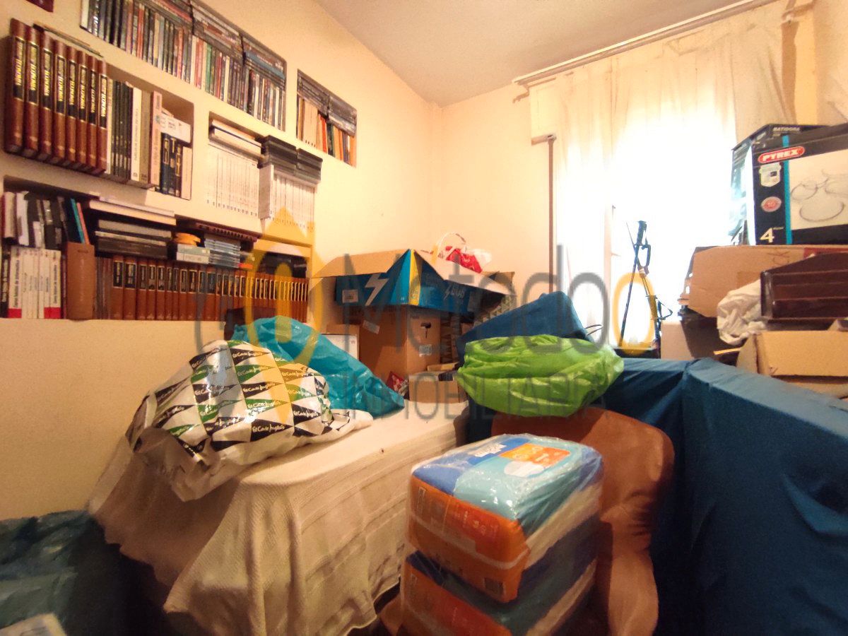 Bedroom of Flat for sale in  Sevilla Capital  with Air Conditioner, Terrace and Balcony