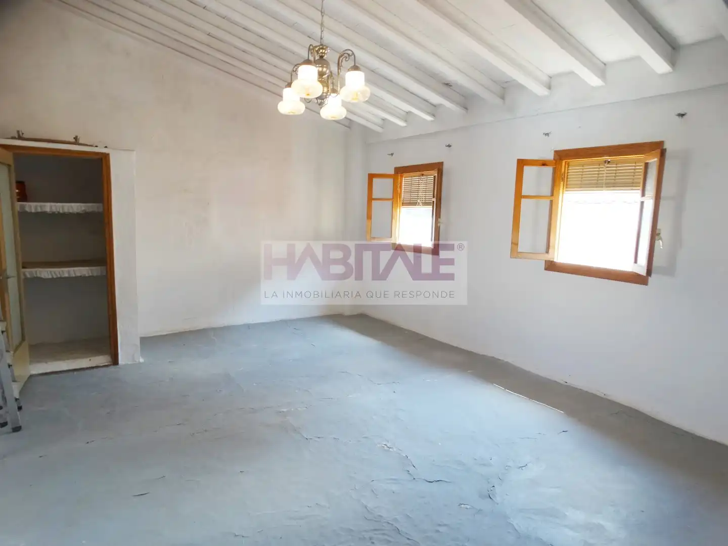 Sala d'estar de Casa adosada en venda en Xàtiva amb Traster i Moblat
